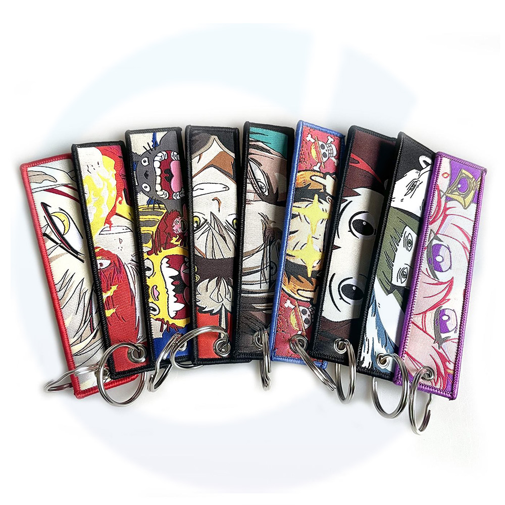 Diseños de bordado de anime bordado motocicletas autos mochila mochila chaveiro para amigos regalos de anillo de llave de moda