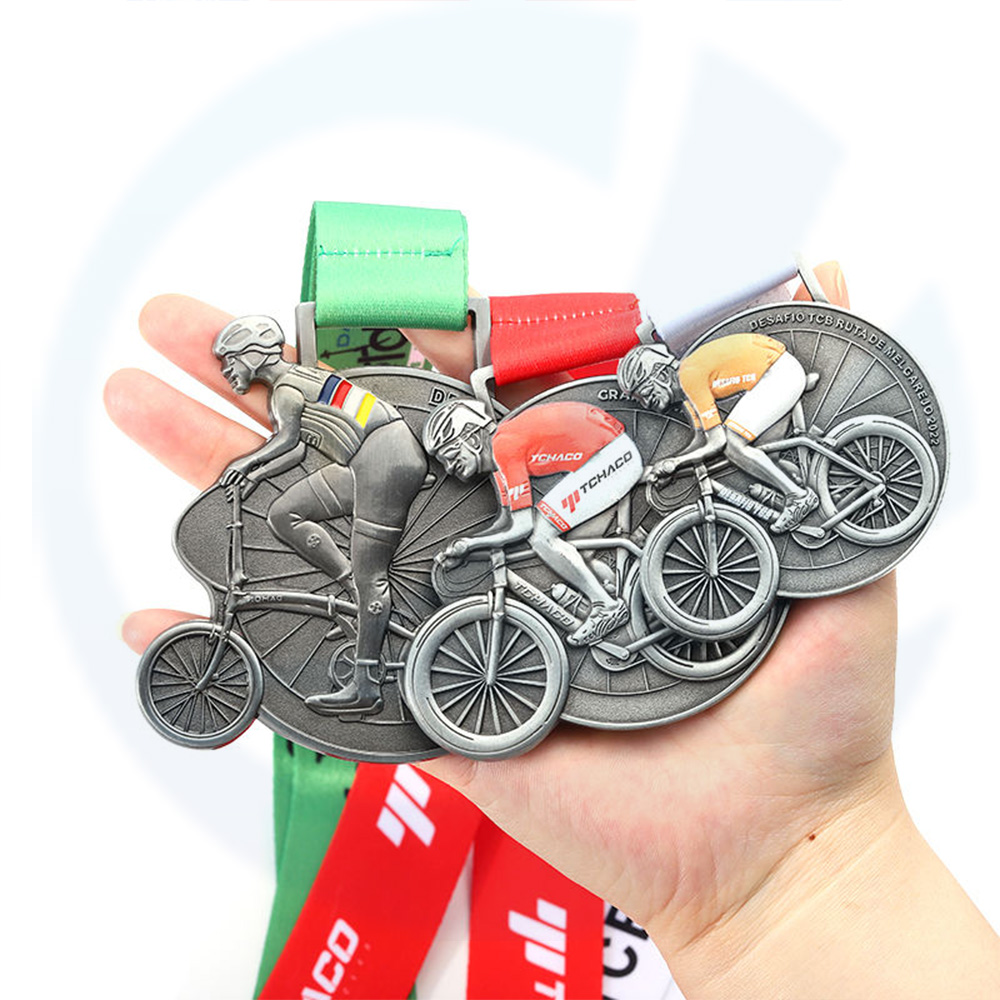 Medalla de deportes personalizados Fabricación 3D Finabyer Road Mountain Bike Medalla de ciclismo de latón Medalla de natación de natación plata con cinta