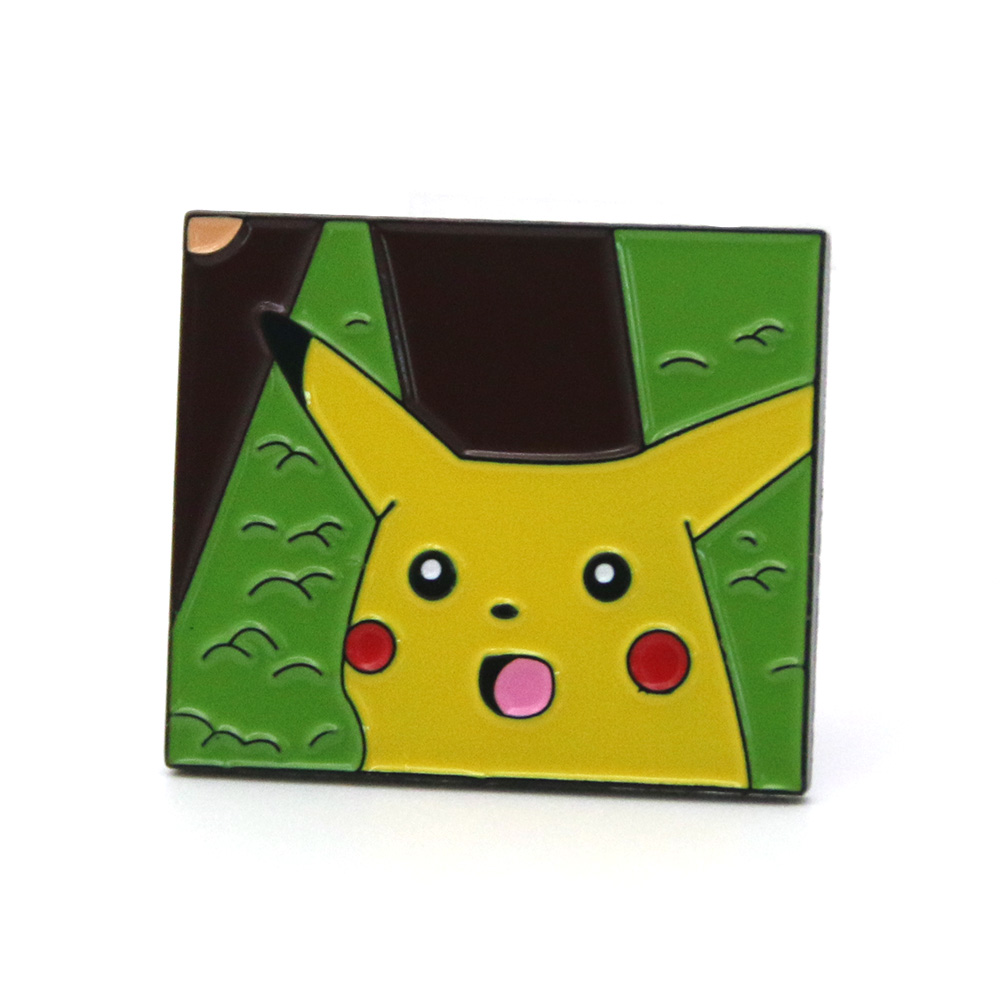 Lindas películas de anime Insignia Animal Game Pin Pokemon Anime Pikachu Enamel Pin para regalos