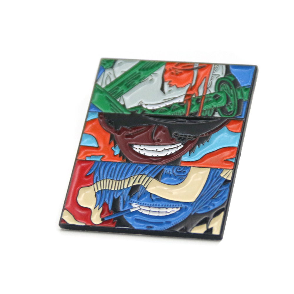 Venta caliente Personaje de dibujos animados japoneses One Piece Luffy Zoro Anime Pin Broche