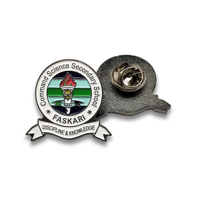 Insignia de metal para niños personalizados para niños